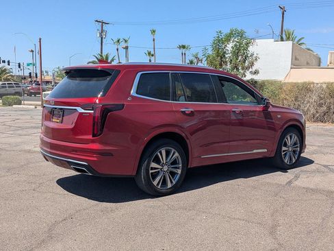 Used 2021 Cadillac XT6 Premium Luxury image 4