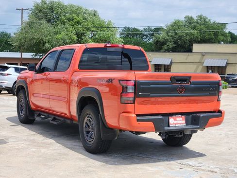 Used 2025 Nissan Frontier PRO-4X AWD/4WD image 4