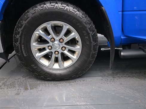 Used 2018 RAM 1500 SLT image 20