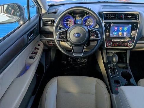 Used 2018 Subaru Outback 2.5i Limited AWD/4WD image 15