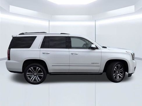 Used 2020 GMC Yukon Denali w/ Denali Premium Package RWD image 4
