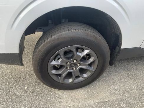 Used 2025 Ford Maverick XLT w/ XLT Luxury Package FWD image 9