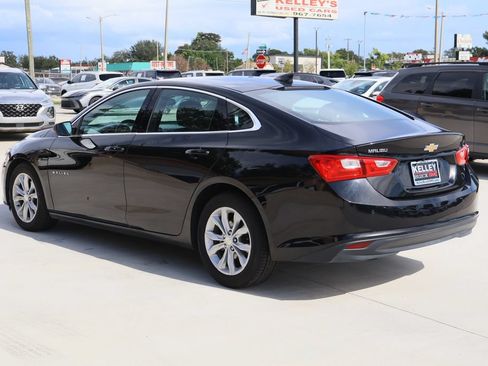 Used 2025 Chevrolet Malibu LT FWD image 7