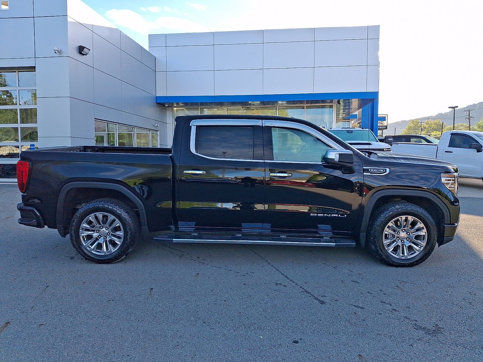 Certified 2022 GMC Sierra 1500 Denali AWD/4WD image 7