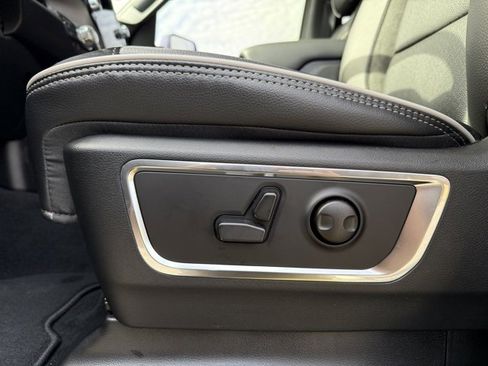 New 2026 RAM 1500 Laramie image 14