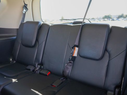 Certified 2024 INFINITI QX80 Luxe image 26