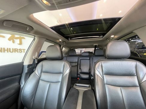 Used 2015 Nissan Murano SL w/ SL Technology Package AWD/4WD image 17