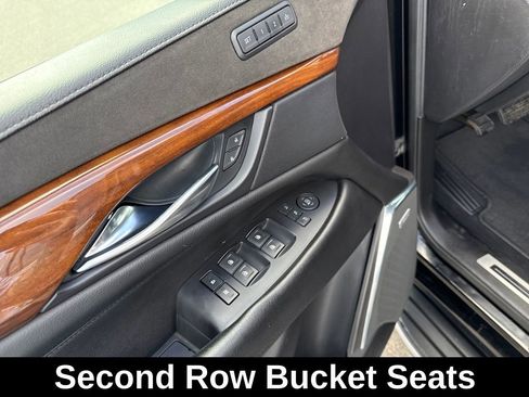 Used 2018 Cadillac Escalade Luxury w/ LPO, Radiant Package image 13