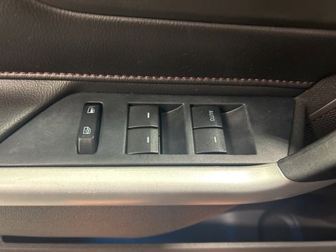 Used 2011 Ford Edge Limited w/ 302A Rapid Spec Order Code image 5