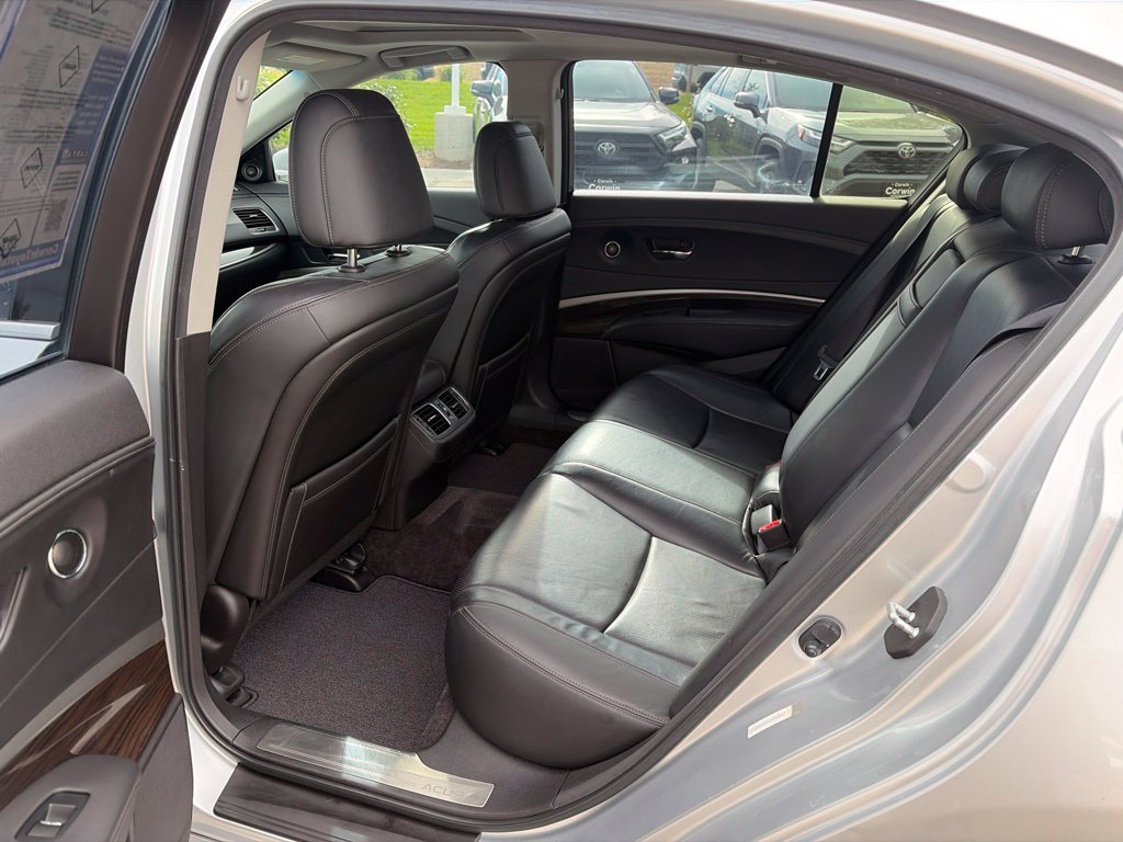 Used 2014 Acura RLX w/ Technology Package FWD image 21