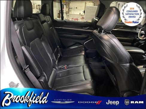 Used 2021 Jeep Grand Cherokee L Limited image 22