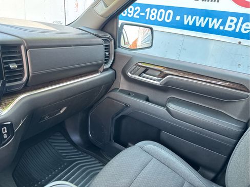 Used 2024 GMC Sierra 1500 SLE AWD/4WD image 30
