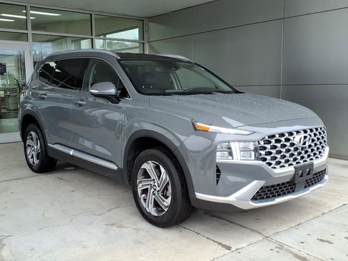 Used 2023 Hyundai Santa Fe SEL w/ Premium Package image 1