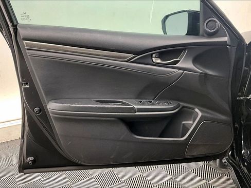 Used 2017 Honda Civic EX-L image 24