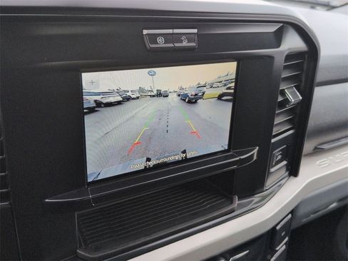 Used 2025 Ford F250 XLT w/ FX4 Off-Road Package image 19