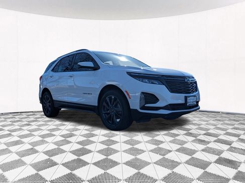 Used 2024 Chevrolet Equinox RS image 14