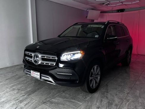 Used 2023 Mercedes-Benz GLS 450 4MATIC image 39