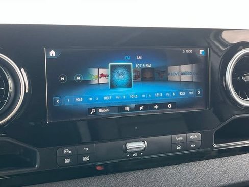 Used 2024 Mercedes-Benz Sprinter 2500 image 19