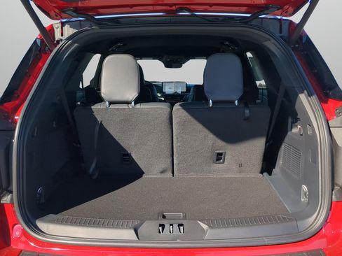 New 2026 Ford Explorer ST-Line image 41