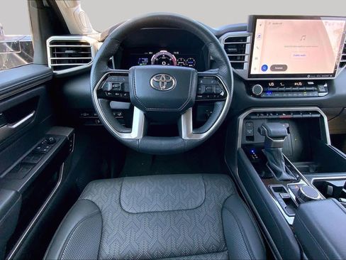 Used 2024 Toyota Tundra Limited AWD/4WD image 5