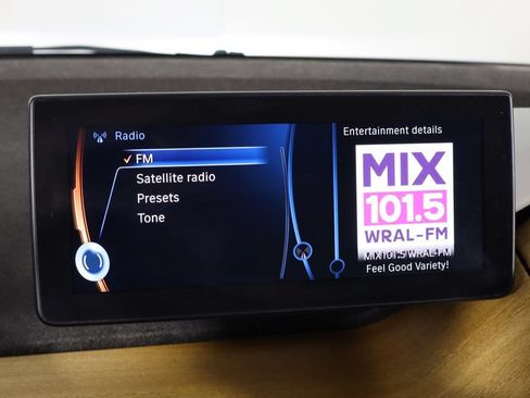 Used 2015 BMW i3 w/ Range Extender RWD image 27
