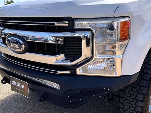 Used 2020 Ford F250 XLT w/ XLT Premium Package AWD/4WD image 30