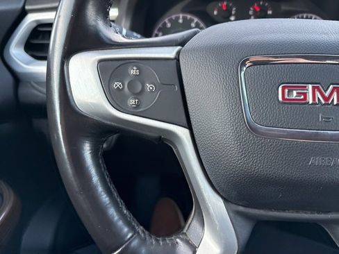 Used 2019 GMC Acadia SLE image 25