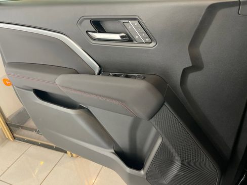 New 2025 Chevrolet Colorado Z71 w/ Z71 Convenience Package 2 image 22