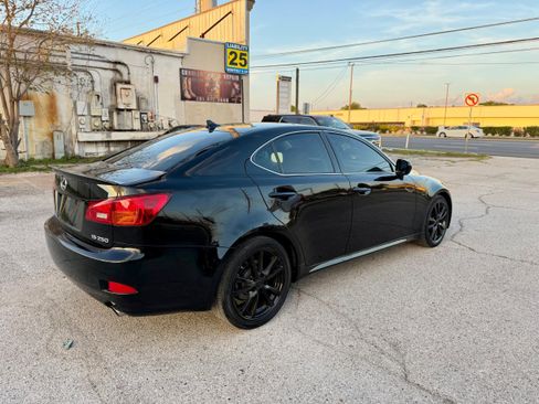 Used 2008 Lexus IS 250 image 2
