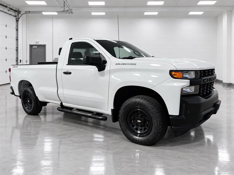 Used 2019 Chevrolet Silverado 1500 W/T w/ WT Convenience Package AWD/4WD image 9