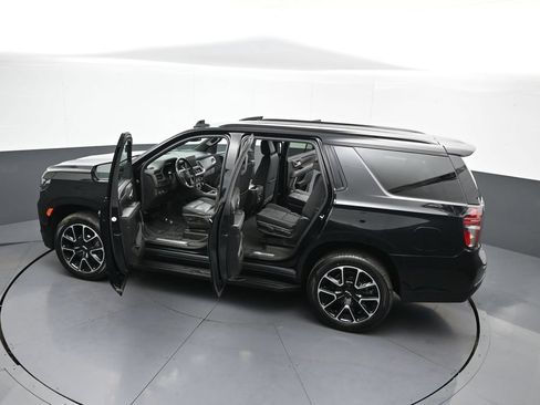 Used 2022 Chevrolet Tahoe RST w/ Luxury Package AWD/4WD image 47