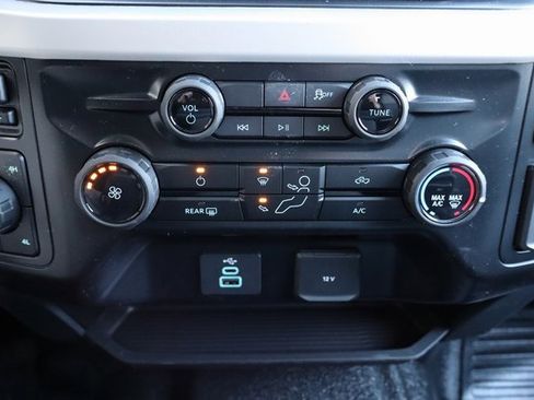 New 2026 Ford F250 XLT w/ FX4 Off-Road Package image 9