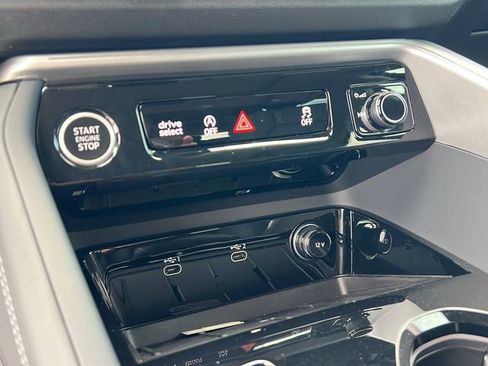 New 2026 Audi Q5 Premium Plus AWD/4WD image 17