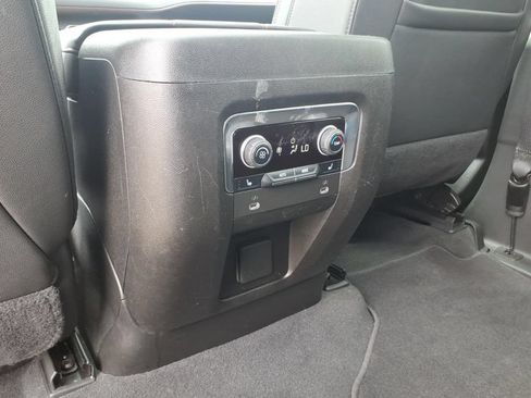 Used 2022 Chevrolet Suburban RST w/ Luxury Package AWD/4WD image 21