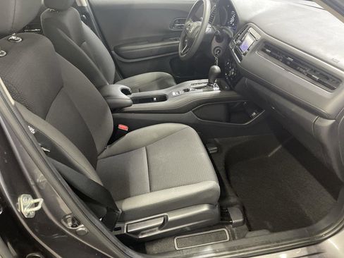 Used 2021 Honda HR-V LX image 22