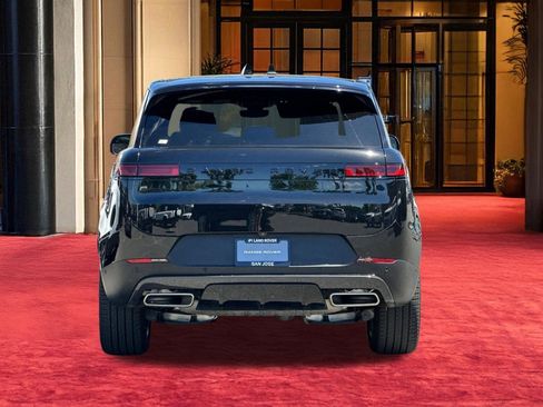 New 2025 Land Rover Range Rover Sport SE AWD/4WD image 8