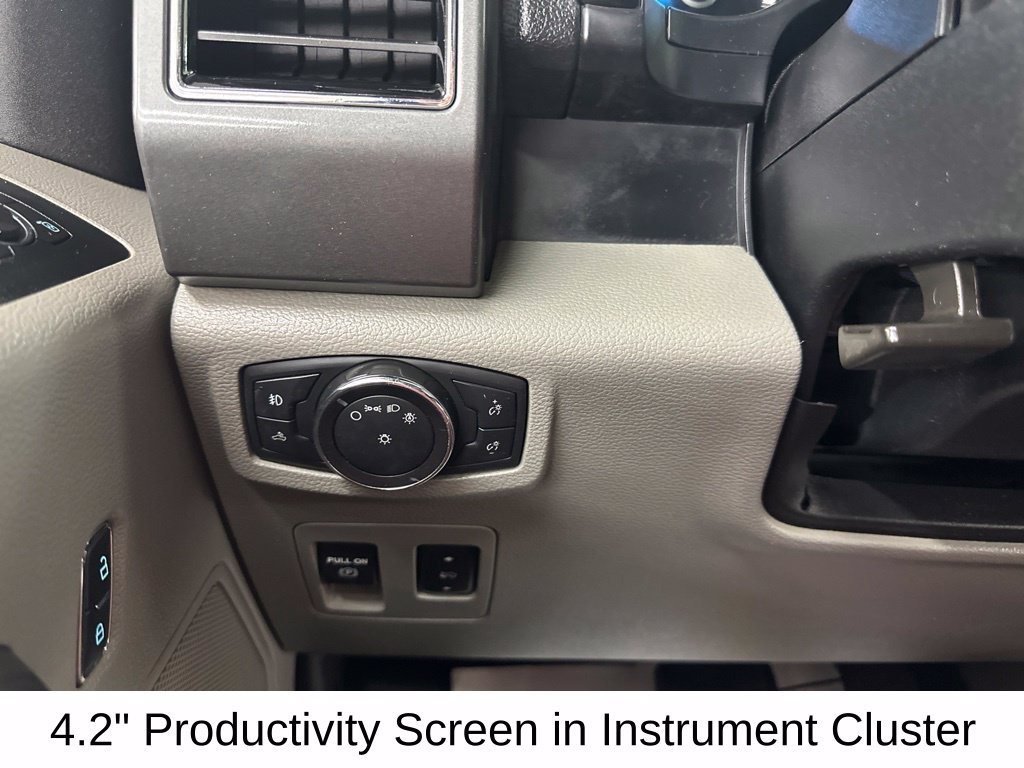 Used 2019 Ford F150 XLT w/ Equipment Group 302A Luxury AWD/4WD image 45