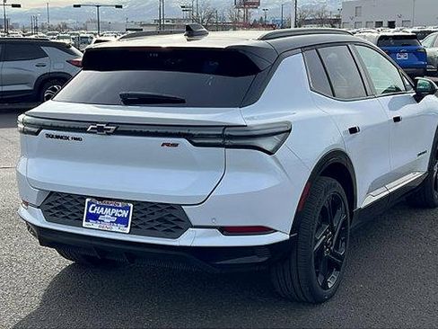 New 2026 Chevrolet Equinox EV RS image 5