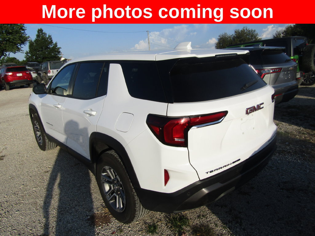 Used 2026 GMC Terrain Elevation AWD/4WD image 3