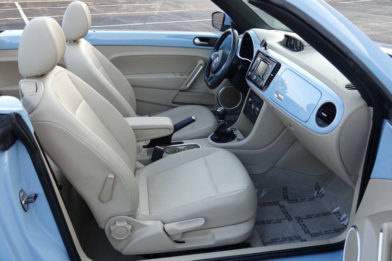 Used 2014 Volkswagen Beetle TDI FWD image 61