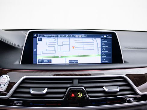 Certified 2022 BMW 750i xDrive AWD/4WD image 24
