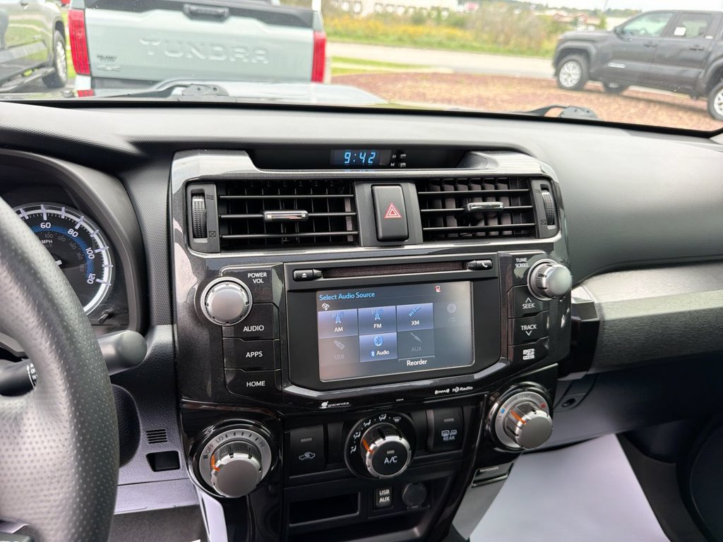 Used 2019 Toyota 4Runner TRD Off-Road Premium AWD/4WD image 23