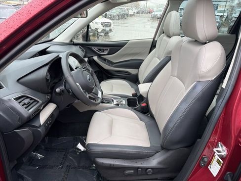 Used 2023 Subaru Forester Limited image 39