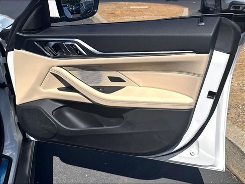 Used 2025 BMW i4 eDrive40 RWD image 30