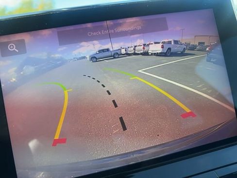 Used 2022 Jeep Compass Limited image 16