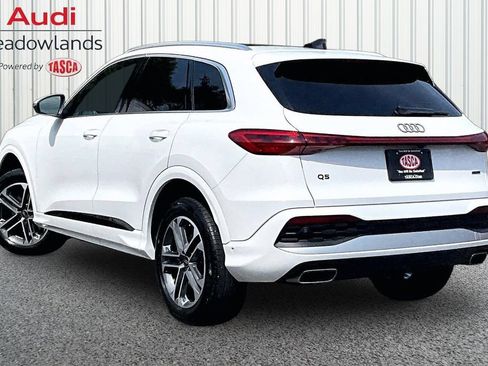 Used 2025 Audi Q5 Premium w/ Convenience Package AWD/4WD image 4