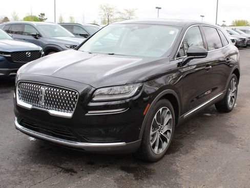 Certified 2023 Lincoln Nautilus Reserve w/ Equipment Group 201A AWD/4WD image 9
