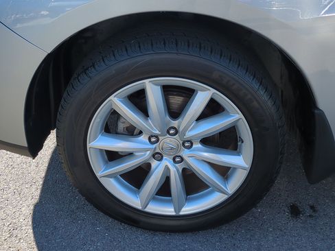 Used 2020 Acura RDX SH-AWD image 13