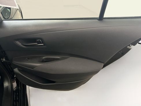 Used 2026 Toyota Corolla LE FWD image 31