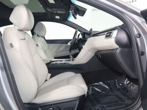 Used 2023 Genesis G70 2.0T w/ Sport Prestige Package AWD/4WD image 14